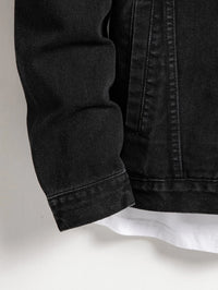 Men's denim jacket for spring and autumn. Black-collar denim coat. Suitable for daily casual wear. Stylish, simple and trendy.